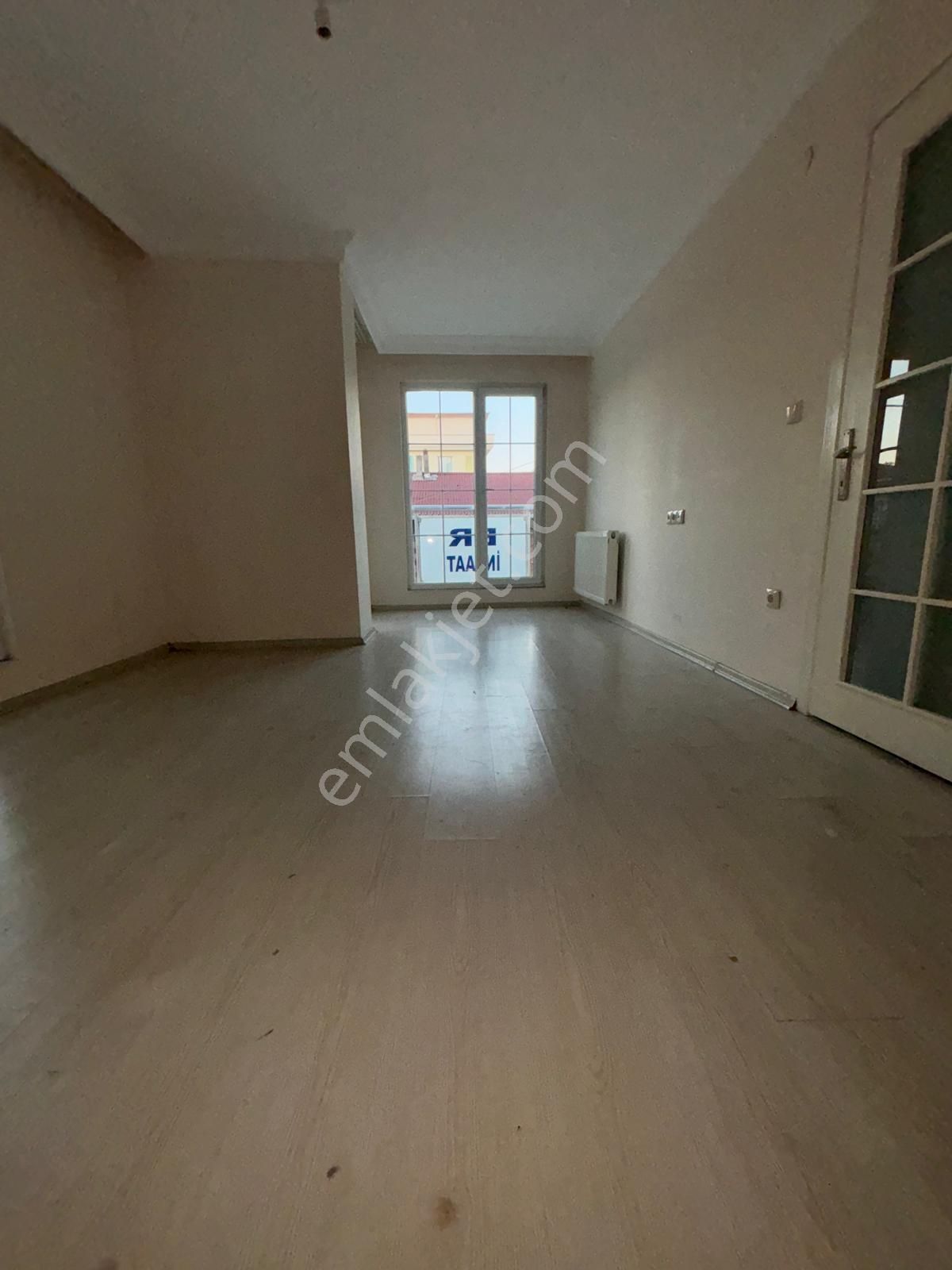 Sancaktepe Merve Mah. Opet Arkası 2+1 Kiralık Arakat Daire - Görsel 11