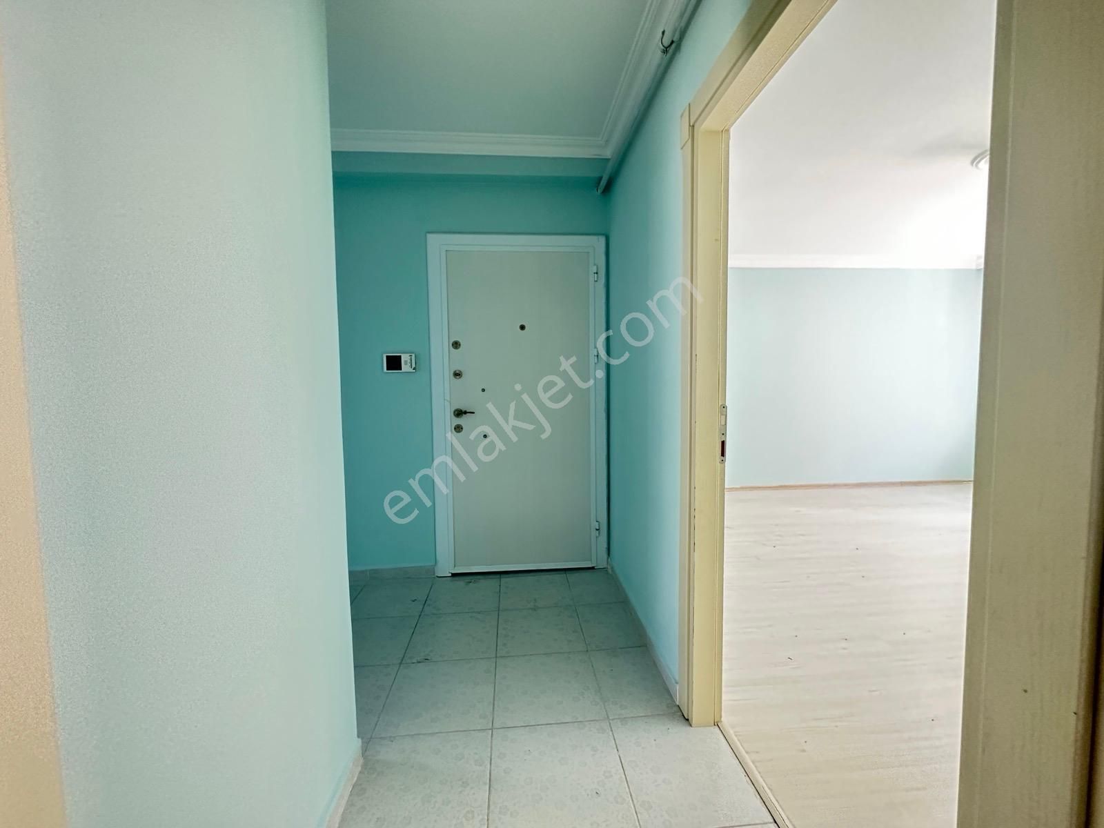 Çekmeköy Merkez Mh Köroğlu Cd Merkezi Lokasyonda 2+1/95m2 Daire - Görsel 7