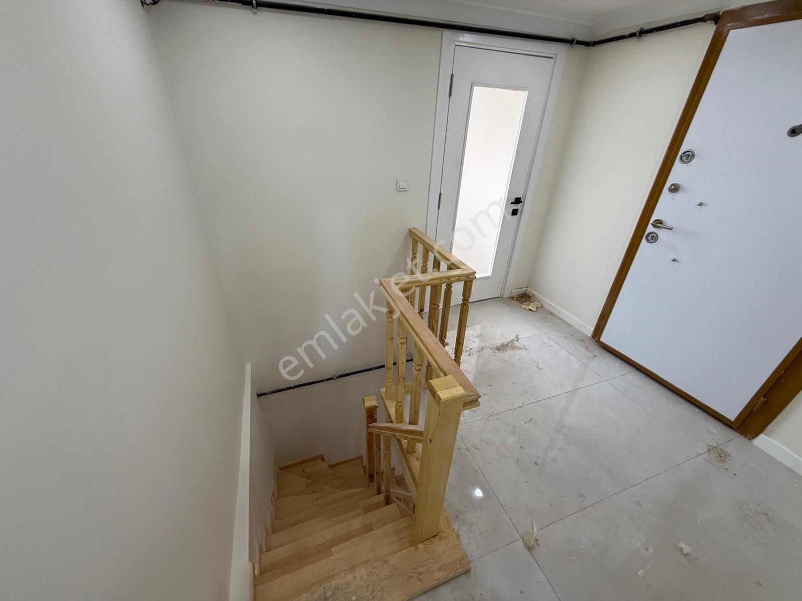 Bahçelieler Röntgen Sokakta Sıfır Binada 3+2 Ön Cephe Dubleks - Görsel 28