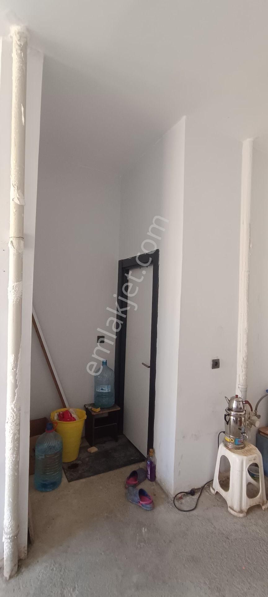 Kemalpaşa Çambel Toki Konutları 2. Etapta Satılık Dükkan - Görsel 9