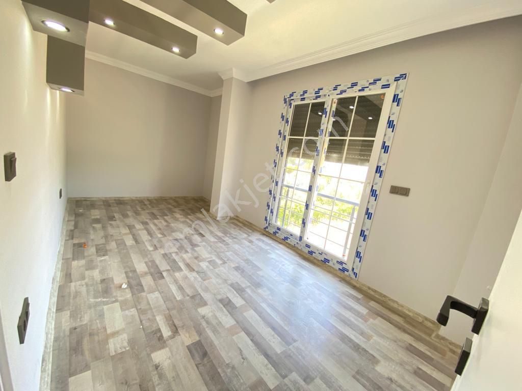 Seferihisar Doğanbeyde Satılık Sıfır 300m2 Arsa İçinde Müstakil 3+1 Villa - Görsel 18