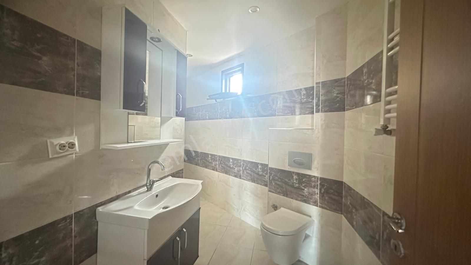 Çekmeköy Çatalmeşe Mah.'de Fırsat 2+1 85m2 Satılık Lüks Daire - Görsel 9