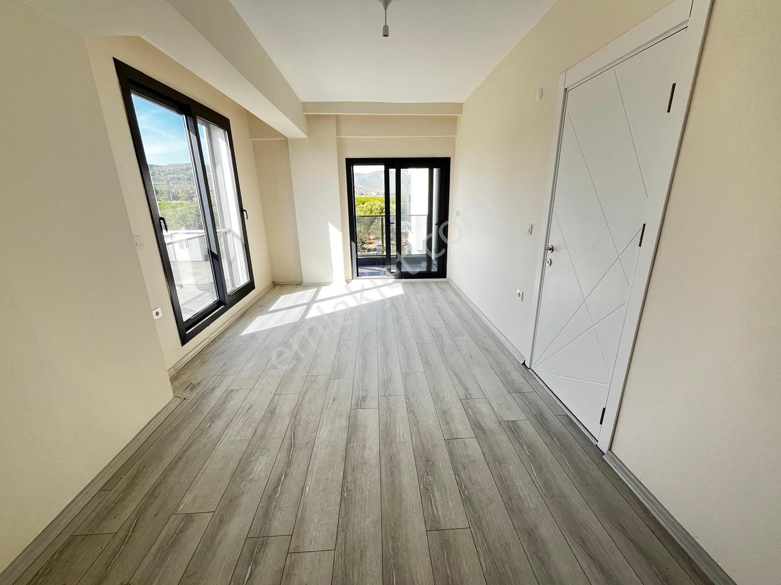 Seferihisar Doğanbeyde Satılık Sıfır Havuzlu Müstakil 3+1 Villa - Görsel 19