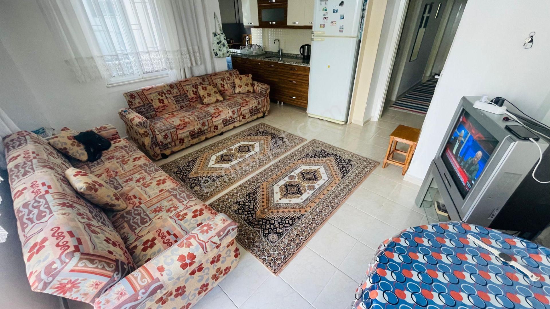 Didim Altınkum Mahallesinde Denize Yakın 2+1 Eşyalı Daire - Görsel 3