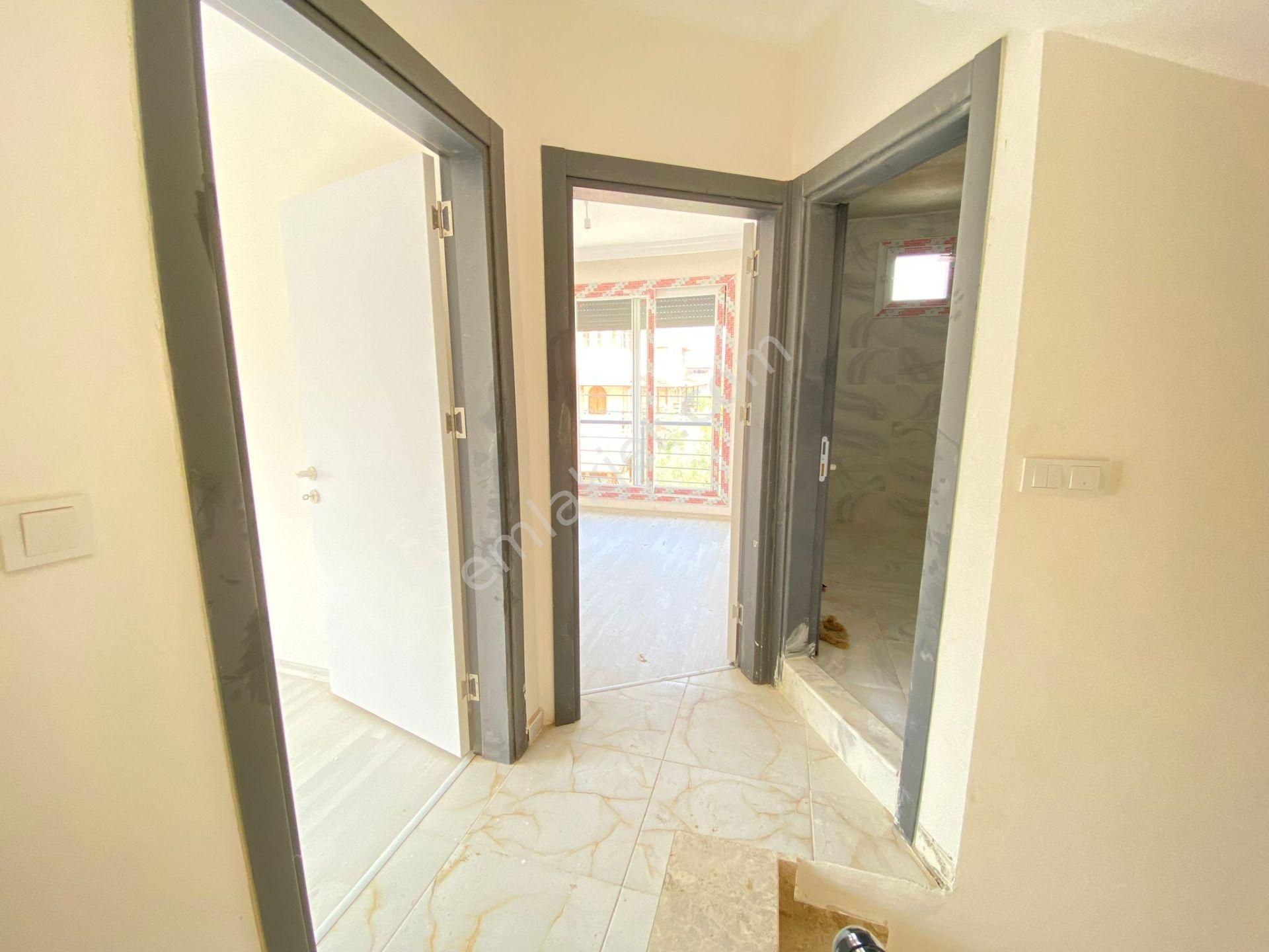 Seferihisar Doğanbey'de Satılık Ferah Konum 3+1 Lüks Villa - Görsel 19