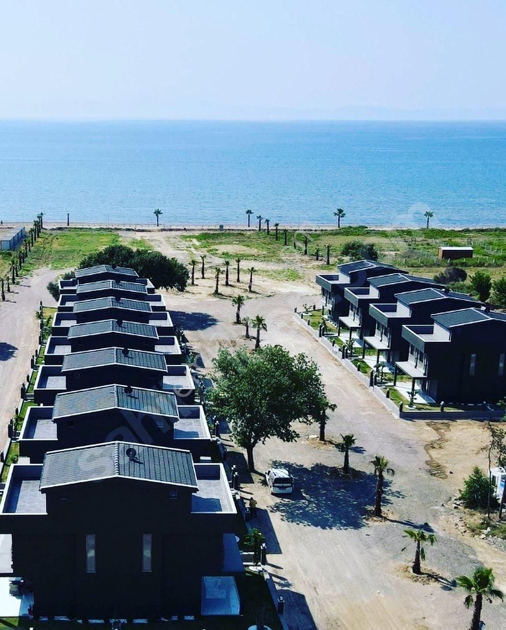 Seferihisar Doğanbey'de Denize Sıfır Site İçinde Satılık 3+1 Villa - Görsel 6