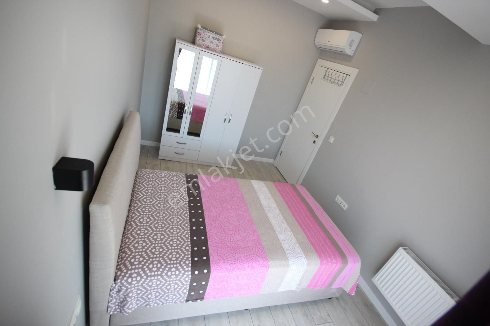 Stop’tan Yeşil Üzümlüde Doğa İle İç İçe 5+1 Lüks Villa - Görsel 29