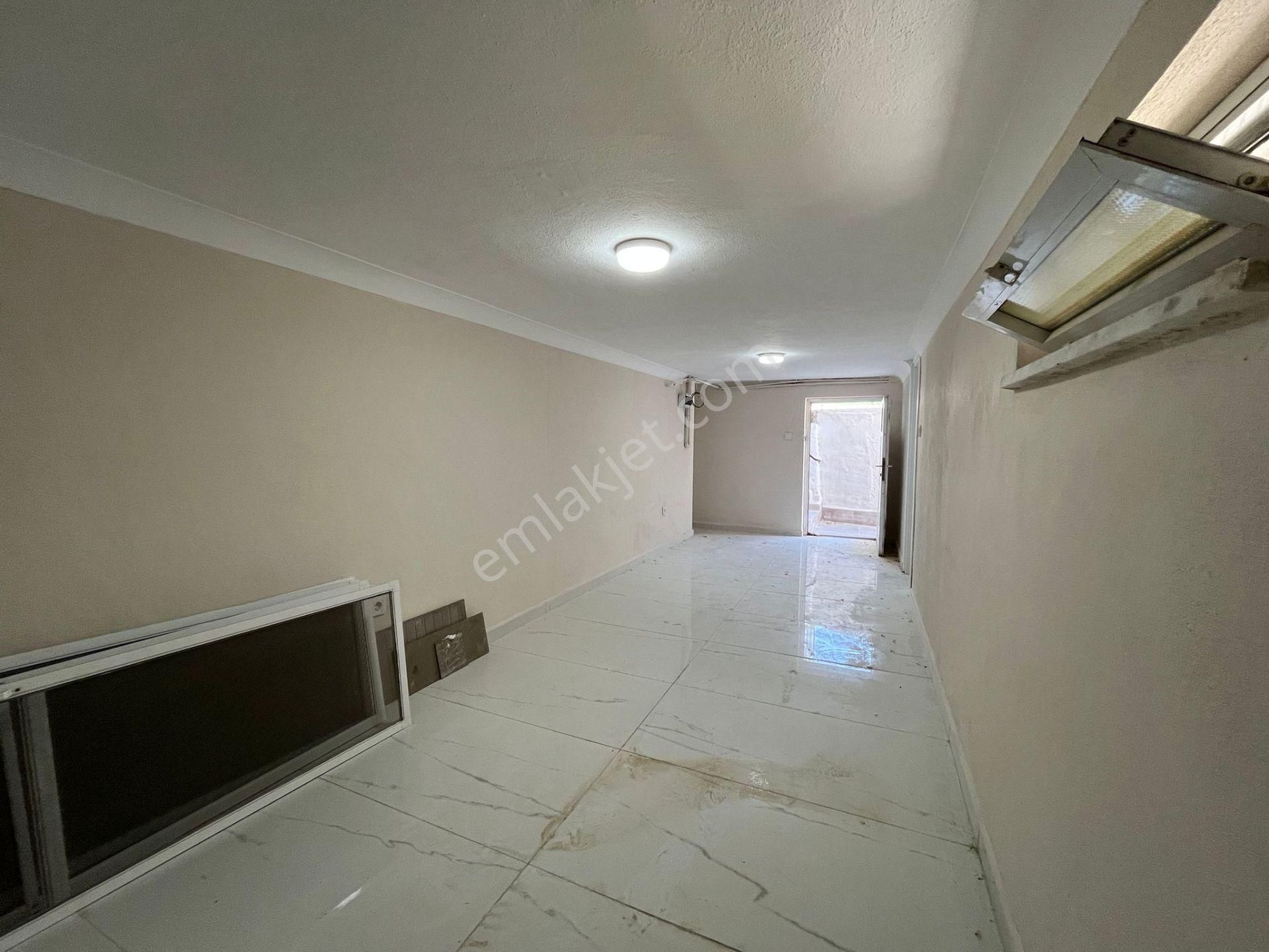 Altınoluk Kazdağlarına Yaslanmış Havuzlu Bahçeli Kaloriferli Sitede Masrafsız 3+2 Villa - Görsel 37