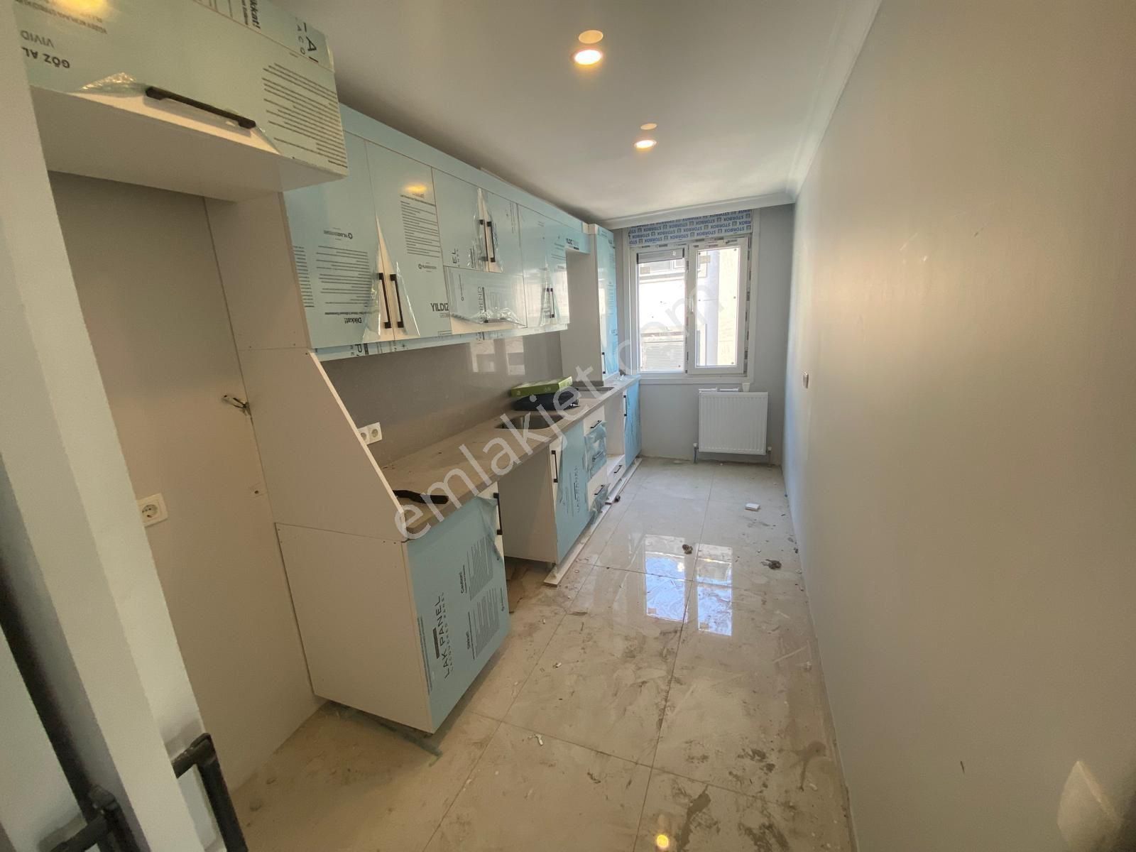 Bahçelievler Merkez'de Yeni Binada 2+1 Ara Kat Daire - Görsel 12