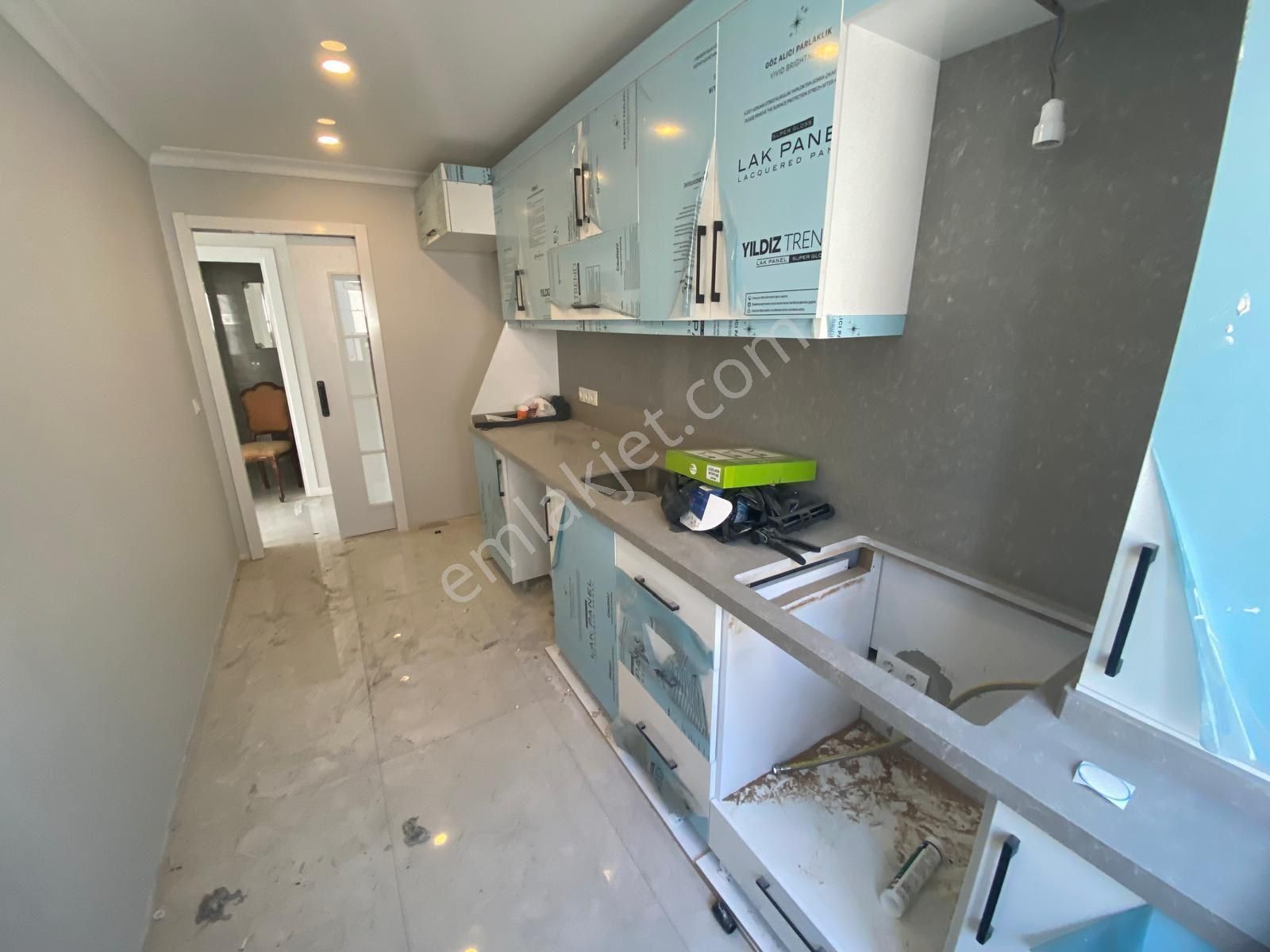 Bahçelievler Merkez'de Yeni Binada 2+1 Ara Kat Daire - Görsel 14