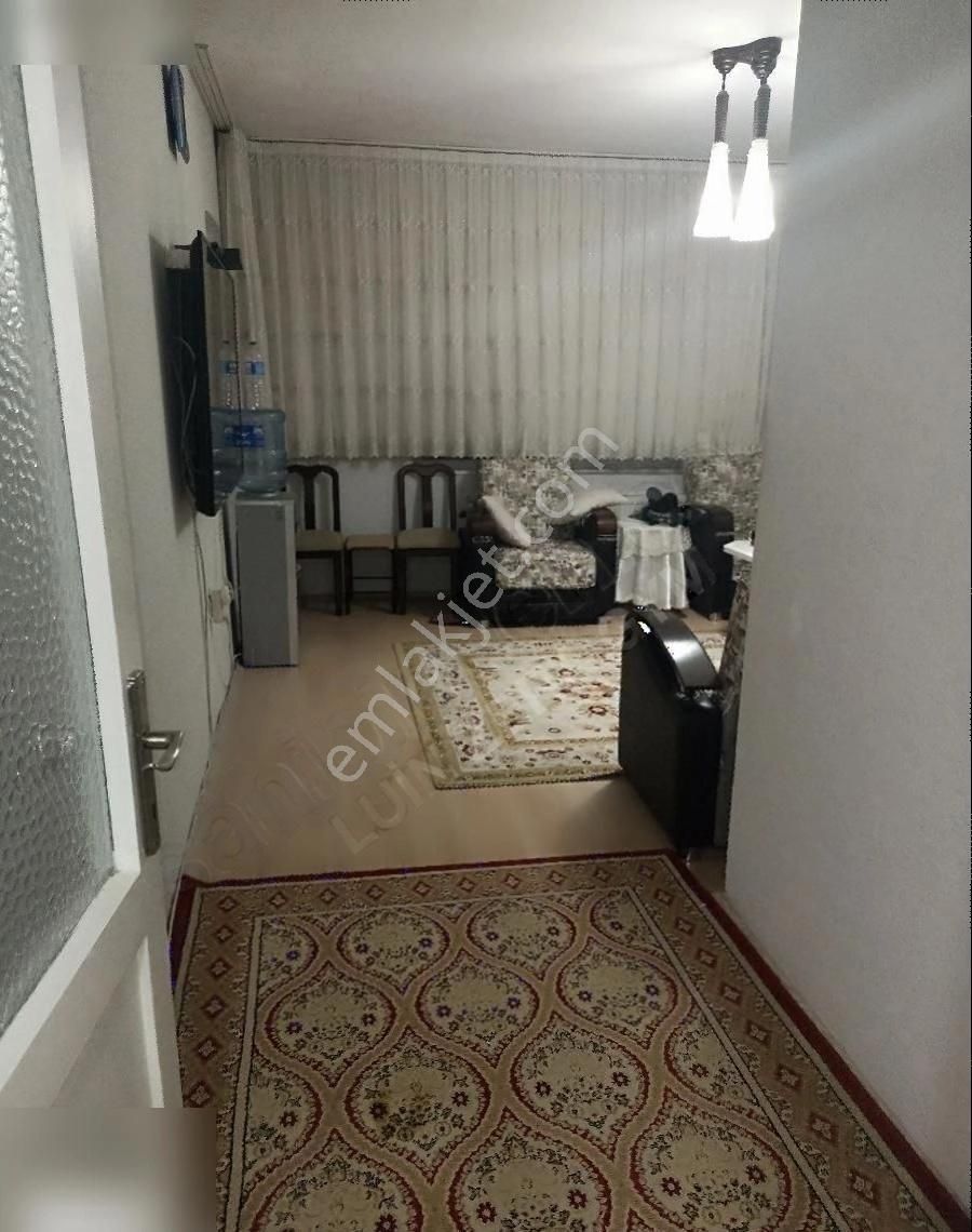 Fırsat Daire Cadde Üstü Arakat 3+1* 120m2 - Görsel 4