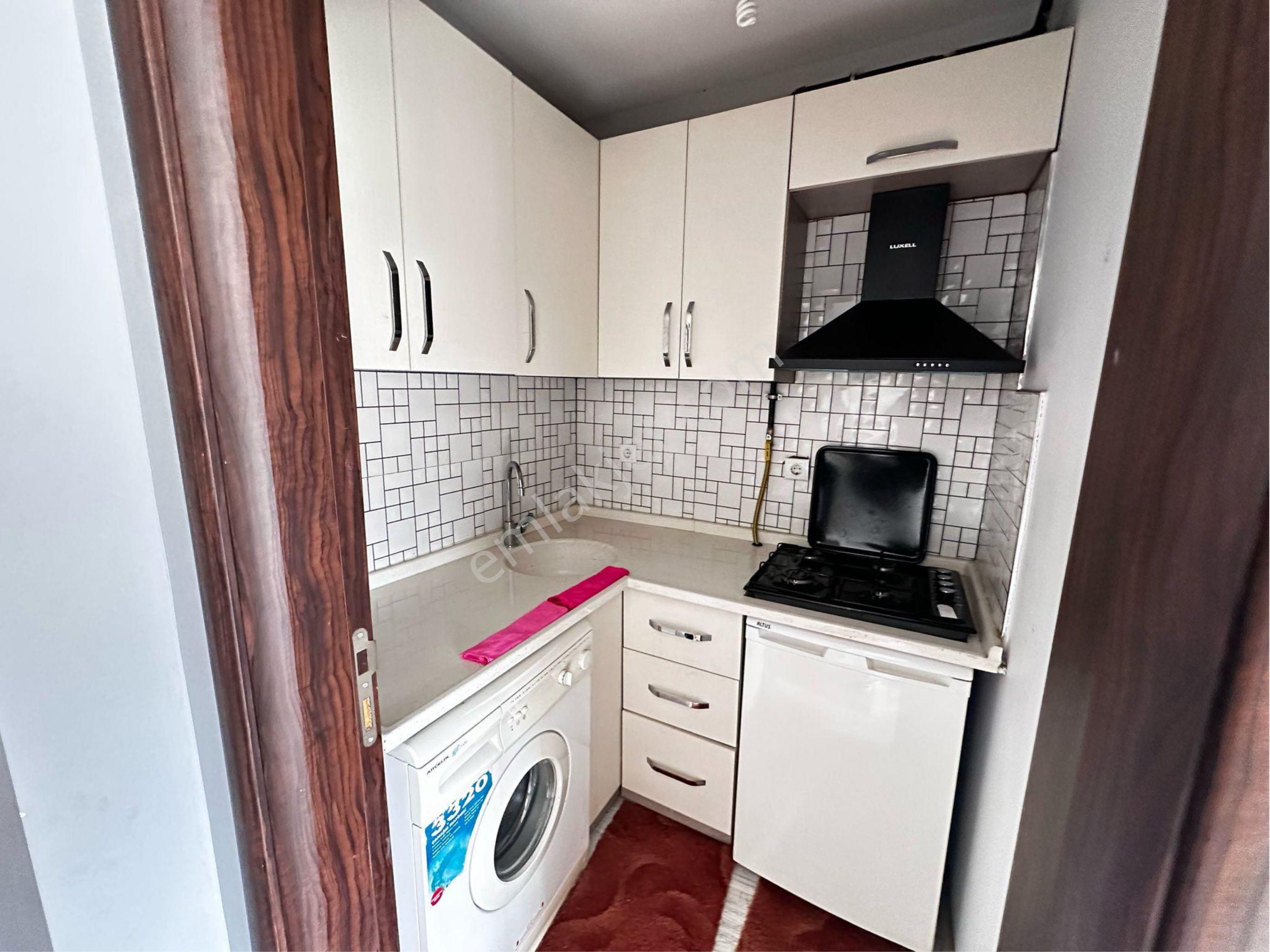 Aktürk Gayrimenkulden 1+1 Satılık Fırsat Daire - Görsel 11