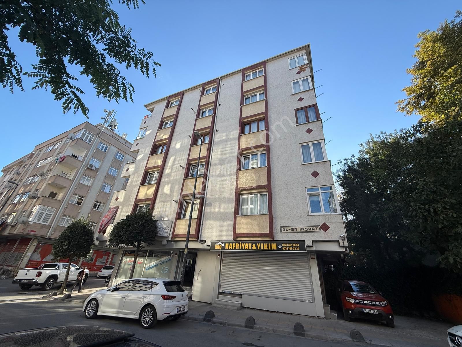 B.evler Kocasinan Merkez Mahallesinde 50m2 Depolu Dükkan