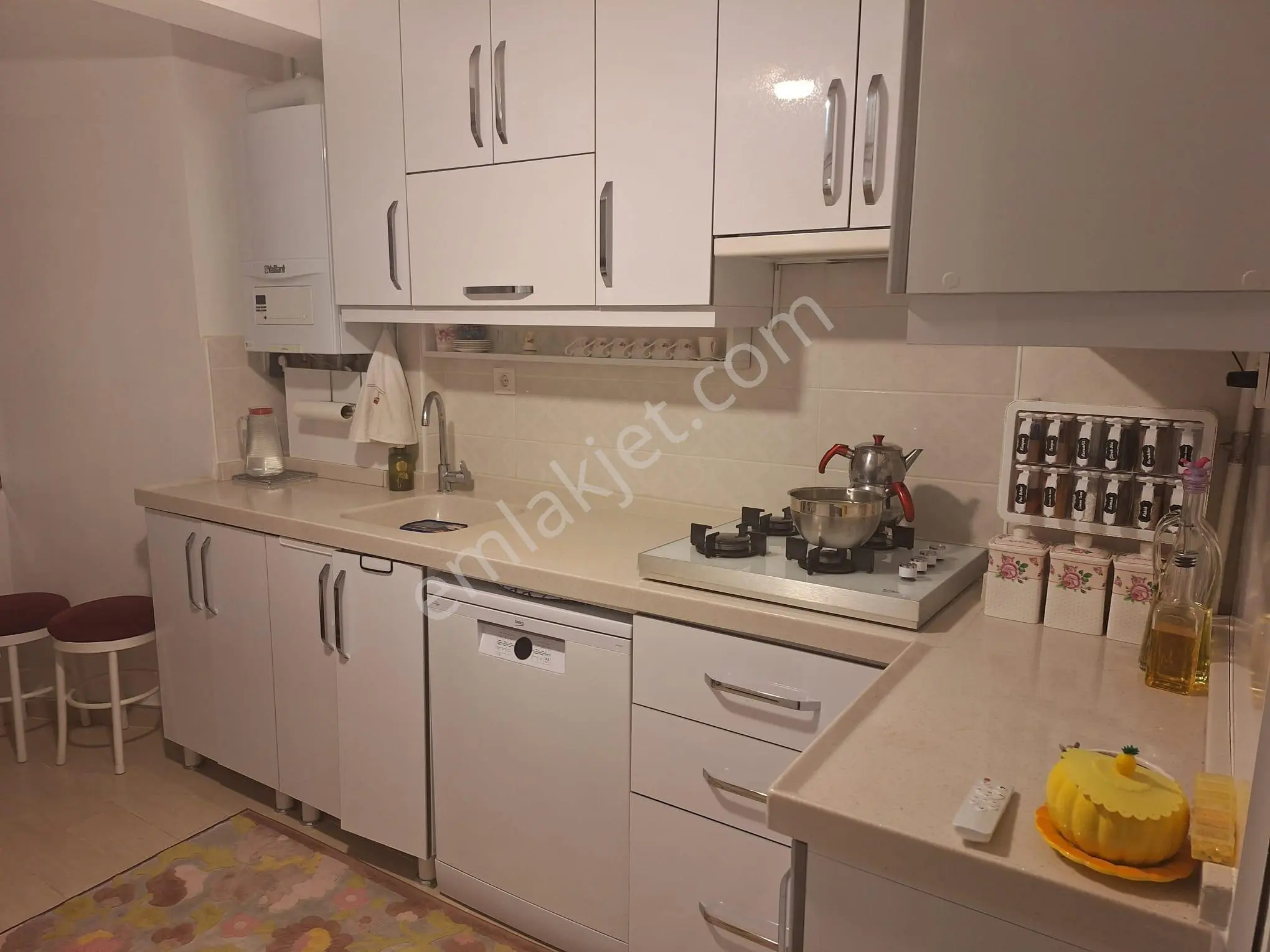 Fatih G.o.p. Mah.de 3+1 Bağımsız Metroya Yakın Full Yapılı Satılık Daire Es-as Emlakta