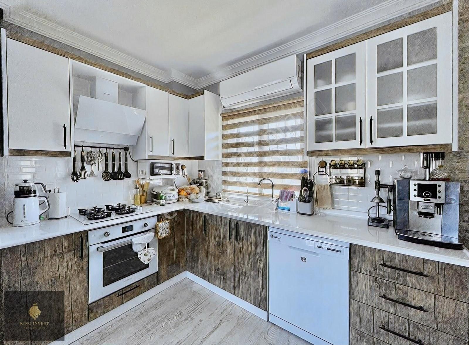 King'den 3 Katlı Full Eşyalı Lux 3+1 Villa - Görsel 12