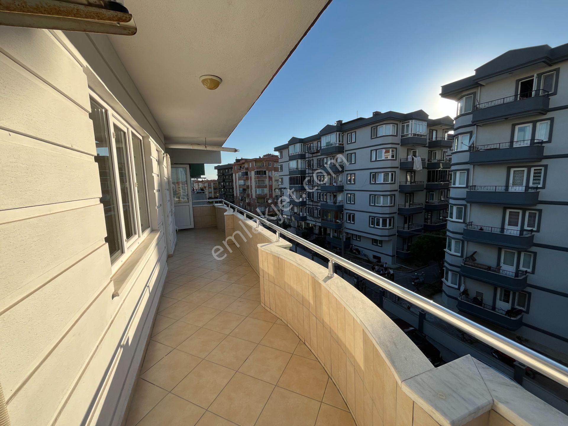 Çanakkale Merkez Barbaros'ta İskanlı 3+1 Geniş Satılık Daire - Görsel 25