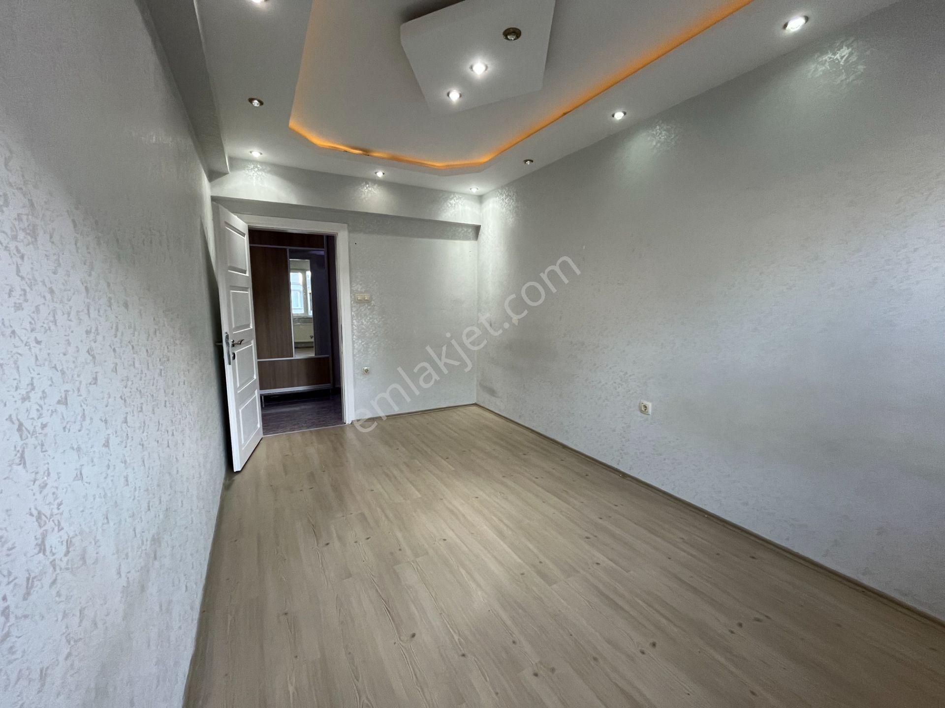 Çanakkale Merkez Barbaros'ta İskanlı 3+1 Geniş Satılık Daire - Görsel 10