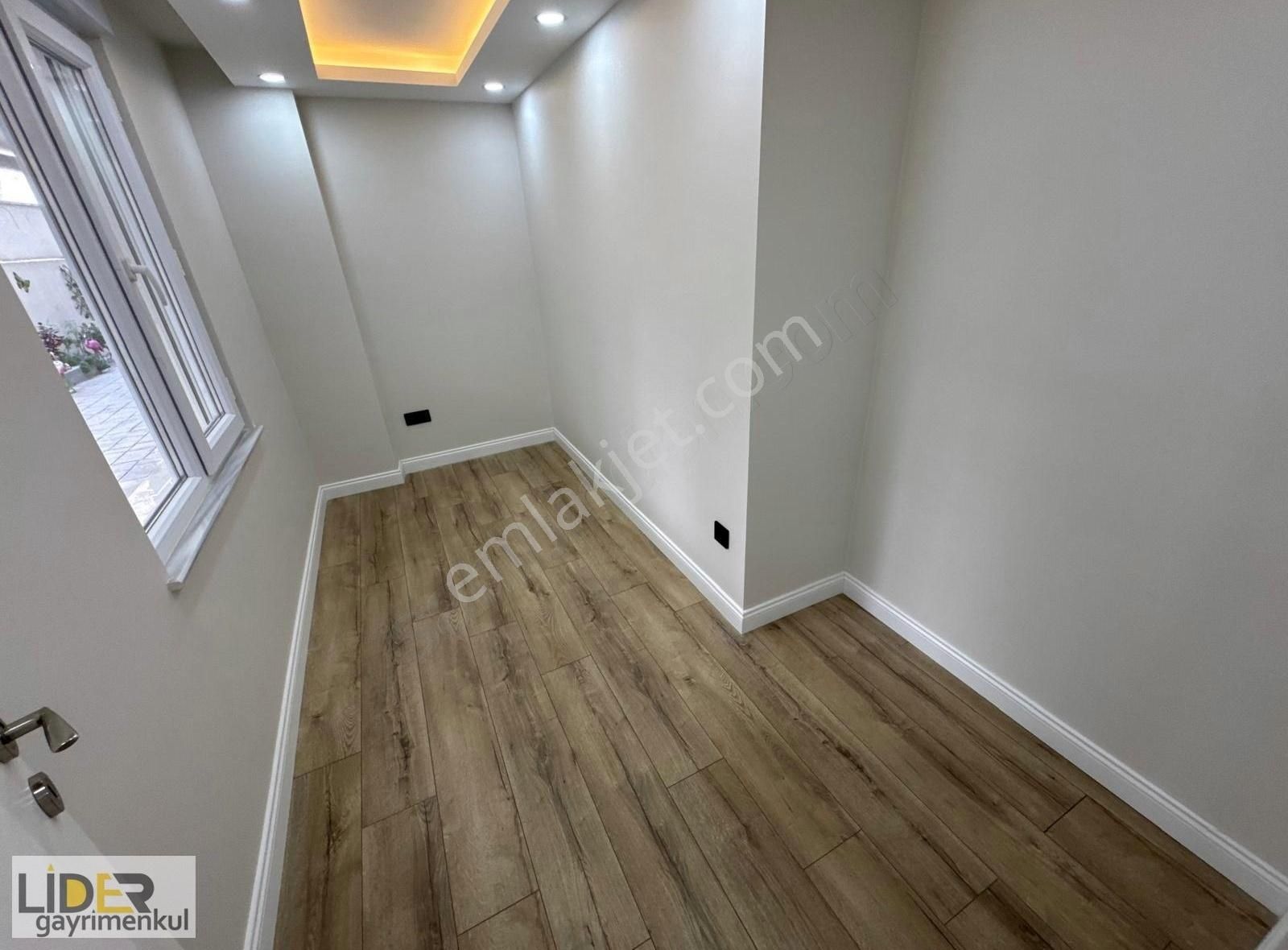 Lider'den Fırsat!!! Çınarda Ulaşıma Yakın 4 Yıllık Teraslı 2+1 - Görsel 13