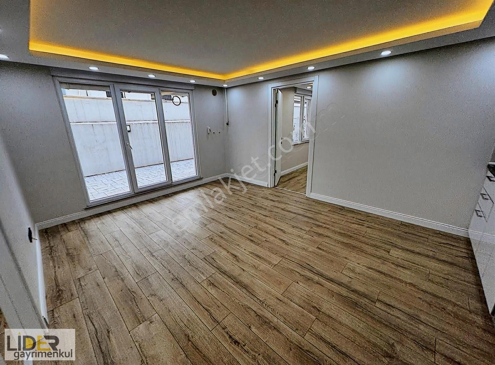 Lider'den Fırsat!!! Çınarda Ulaşıma Yakın 4 Yıllık Teraslı 2+1 - Görsel 5