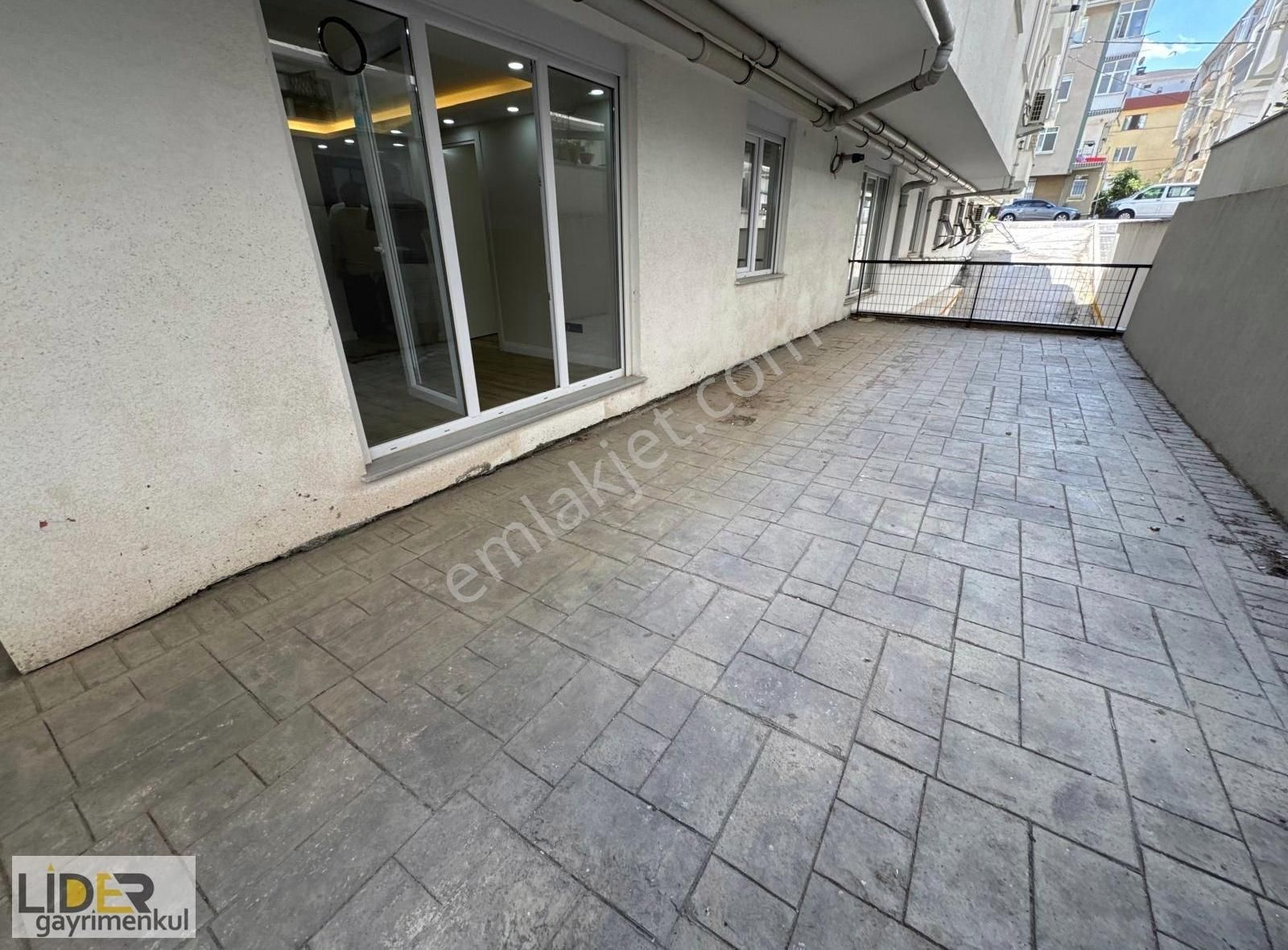 Lider'den Fırsat!!! Çınarda Ulaşıma Yakın 4 Yıllık Teraslı 2+1 - Görsel 7