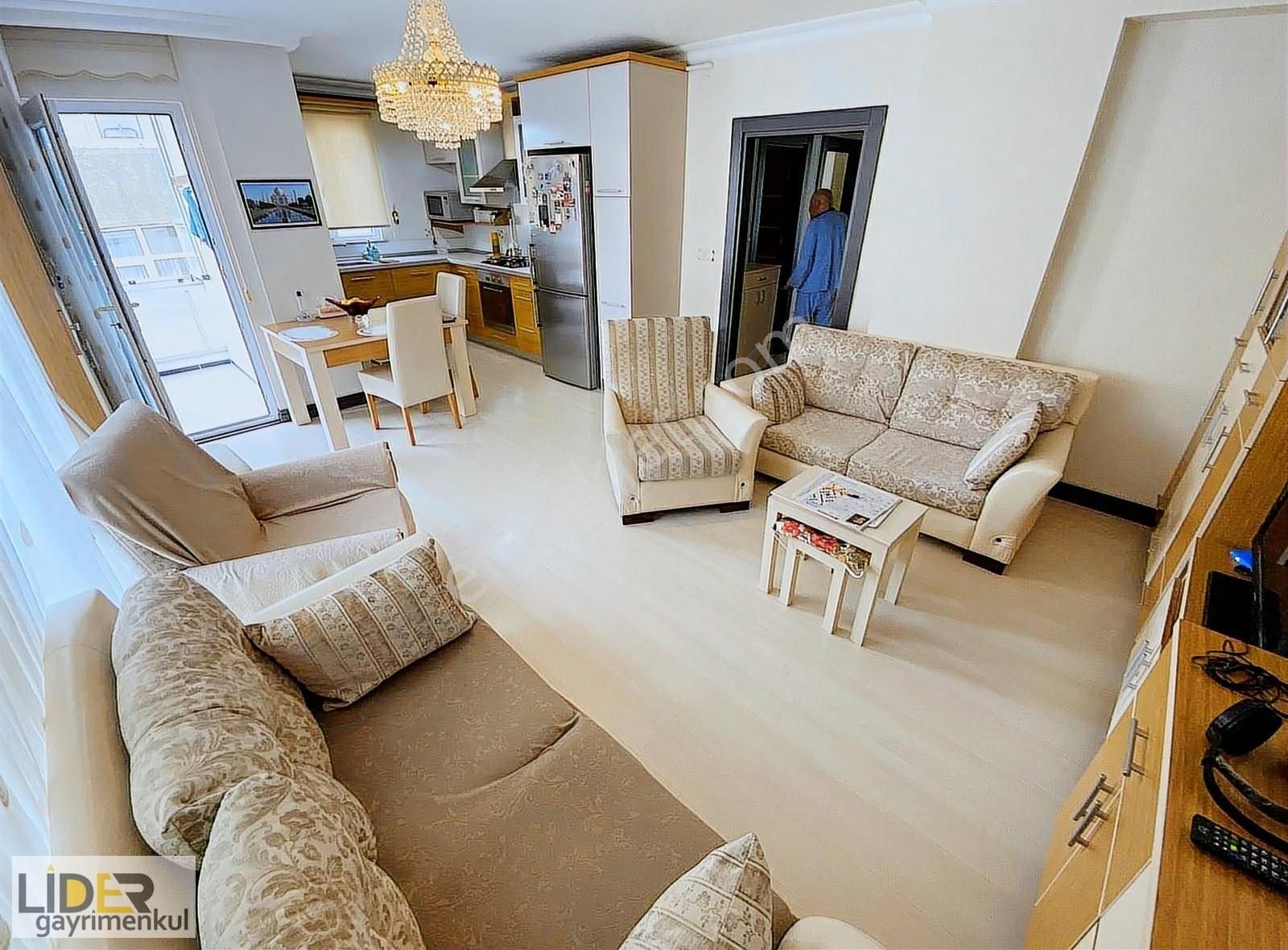 Lider'den İdealtepe Çınar'da Balkonlu Genç Binada Ön Köşe 2+1! - Görsel 12