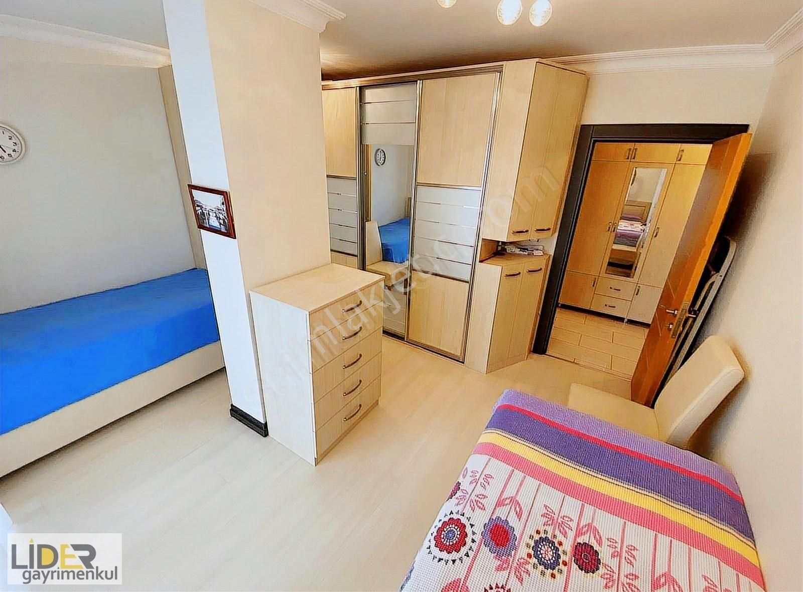 Lider'den İdealtepe Çınar'da Balkonlu Genç Binada Ön Köşe 2+1! - Görsel 10