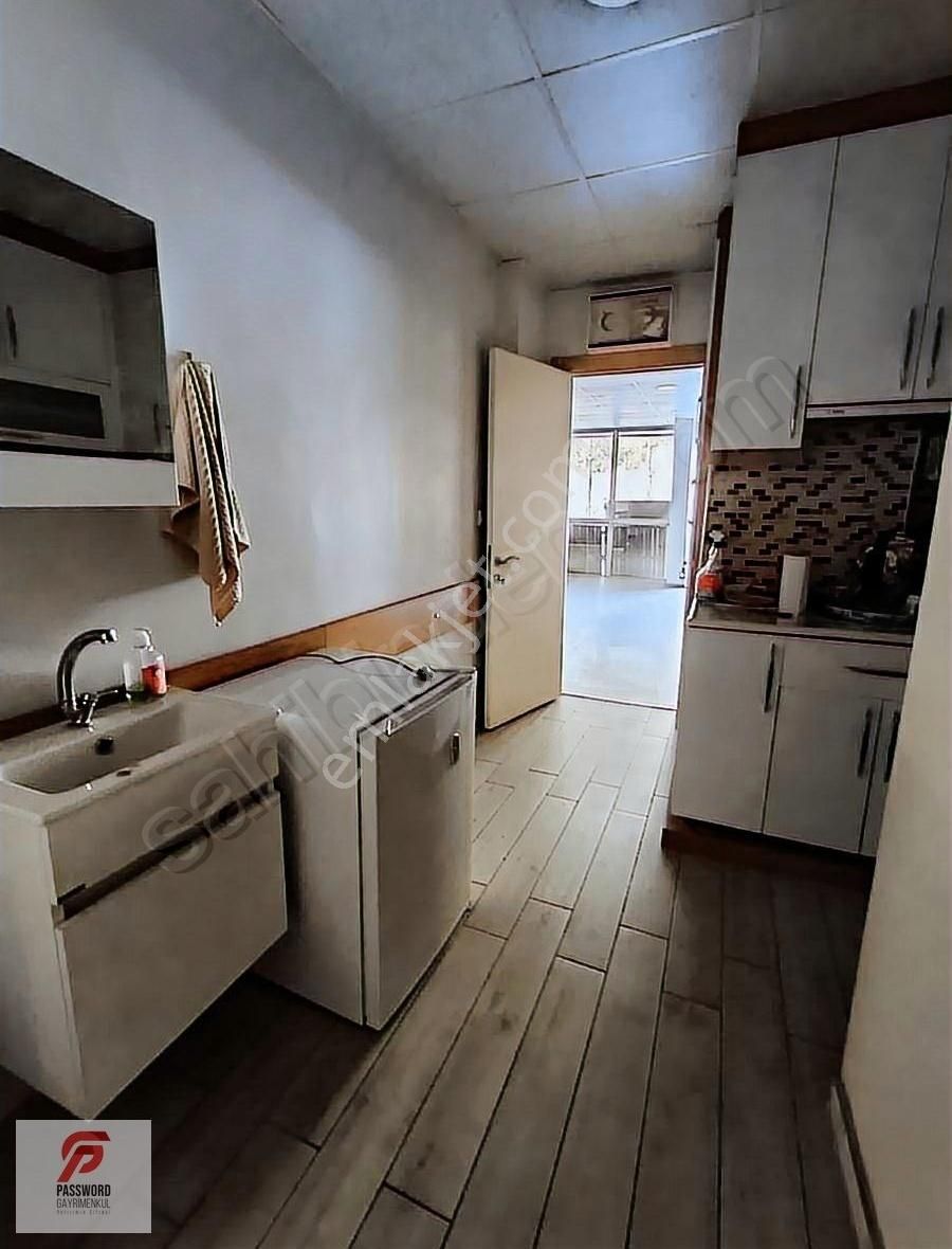 Osmangazi Cadde Üzerinde Geniş Ferah İş Yeri - Görsel 5