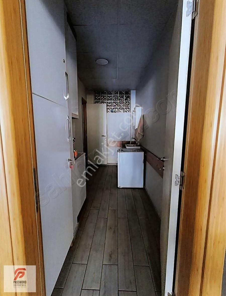 Osmangazi Cadde Üzerinde Geniş Ferah İş Yeri - Görsel 9