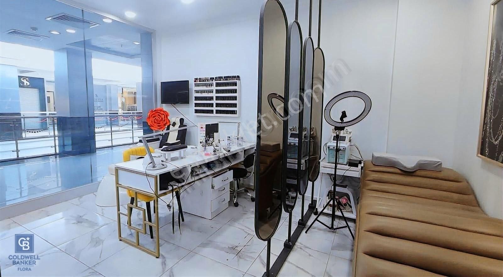 Bahçeşehir Merkez Kc -f Çarşı Devren Kiralık Güzellik Salonu - Görsel 13
