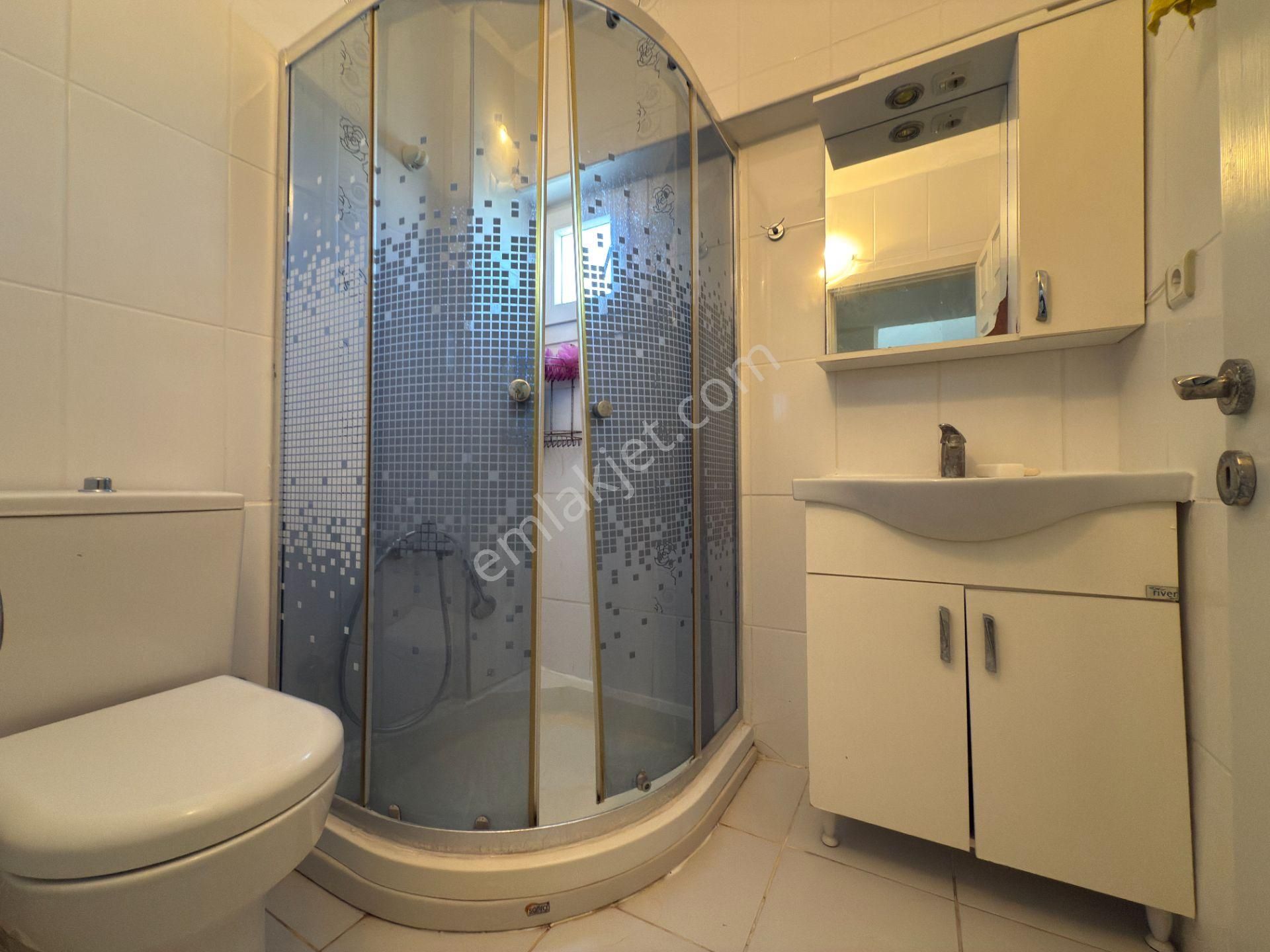 Kuşadası Kadınlar Denizinde Plaja 100 M Mesafede Emsalsiz Villa - Görsel 16