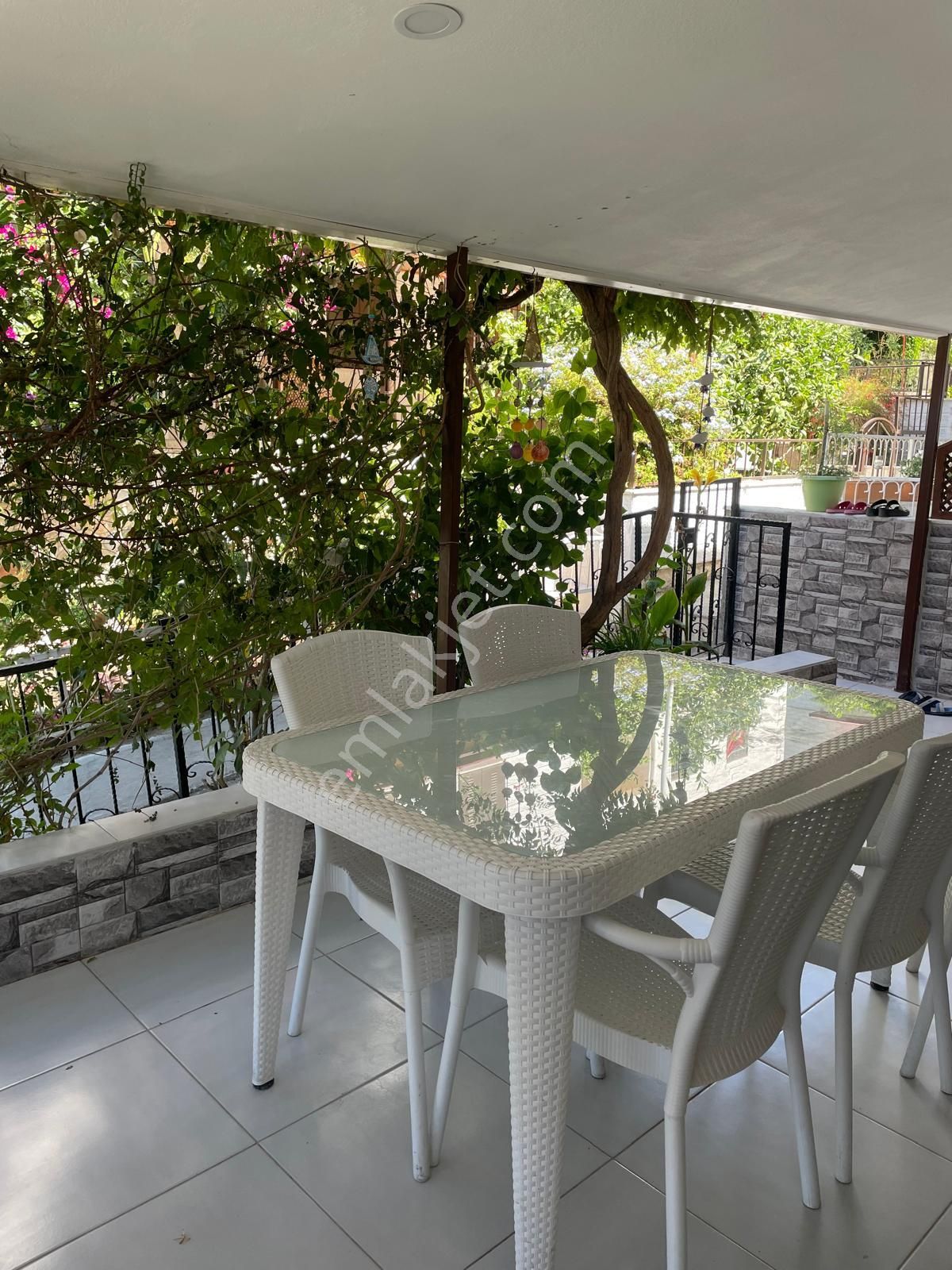 Kuşadası Kadınlar Denizinde Plaja 100 M Mesafede Emsalsiz Villa - Görsel 27