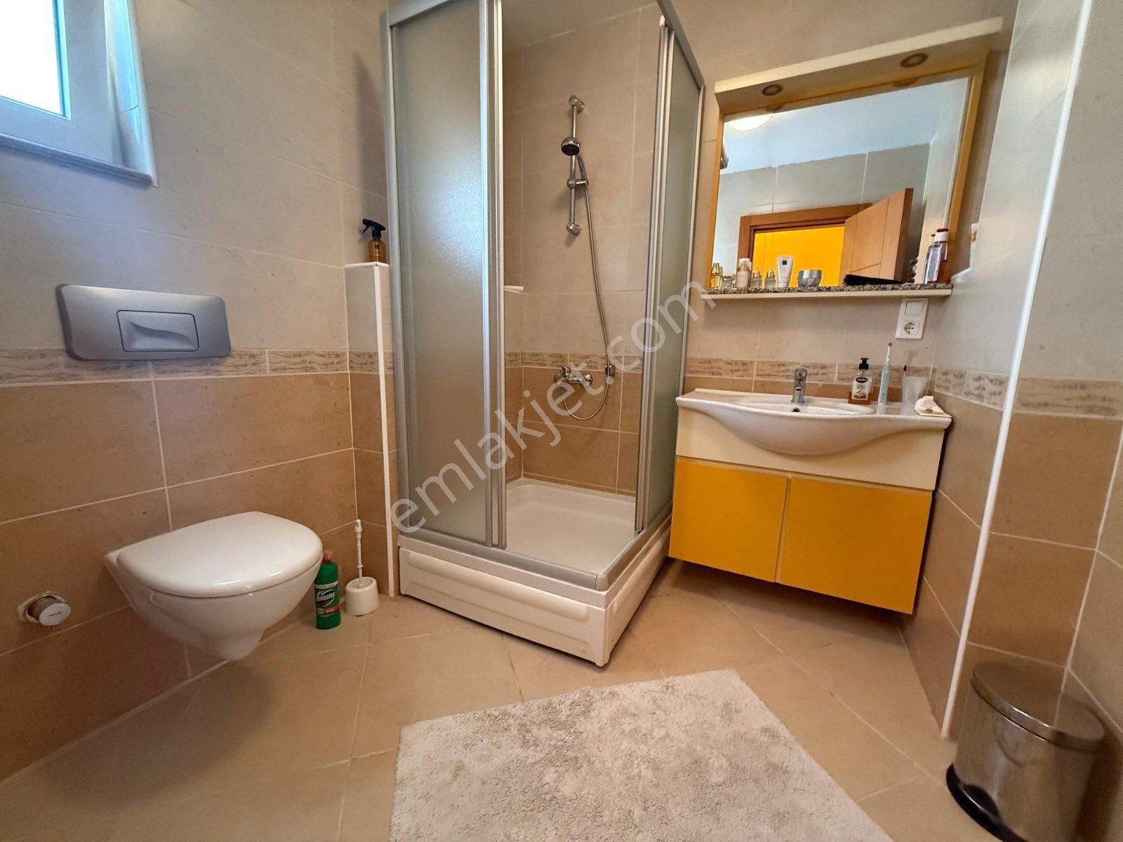 Gümüşlükte Satılık Triplex Bakımlı Ev Deniz Manzaralı Geniş Villa Bulunmaz Fırsat İndirimli Ev Acil - Görsel 33