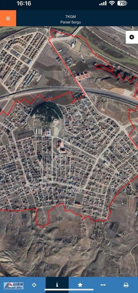 Asrın Emlak'tan Karşıyaka Mh.satılık 292 Mt Köşe Parsel Arsa - Görsel 3