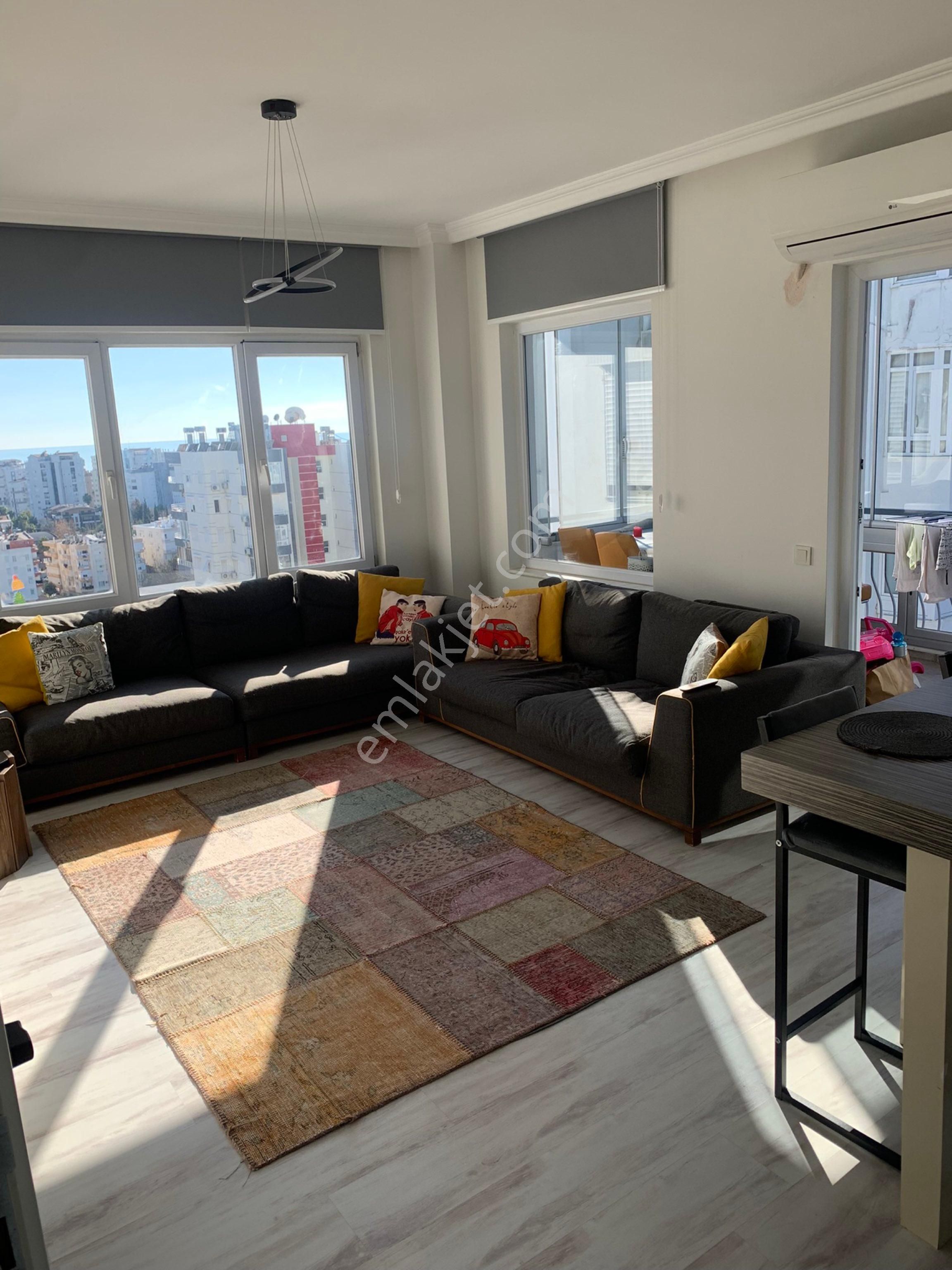 Sahibinden Havuzlu Sitede 2+1