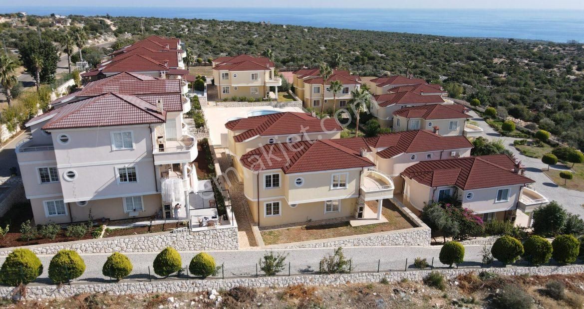 Kızkalesi Turkuaz Villaları 4+2 320 M2 3 Kat Villa 12.500.000.tl - Görsel 24