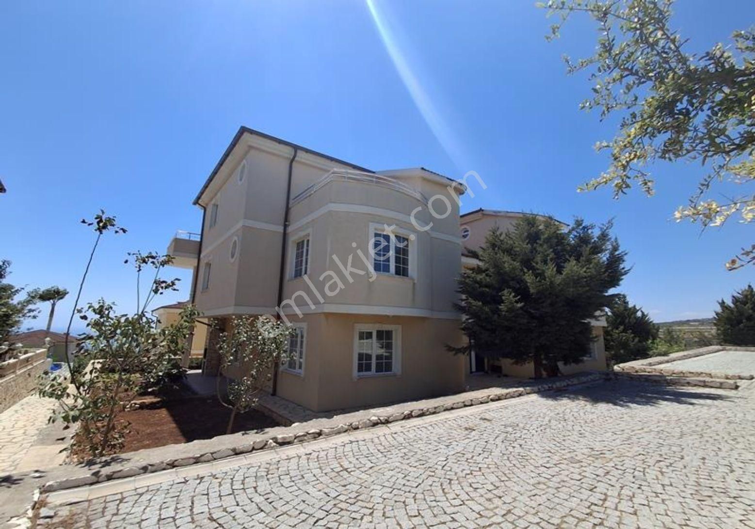 Kızkalesi Turkuaz Villaları 4+2 320 M2 3 Kat Villa 12.500.000.tl