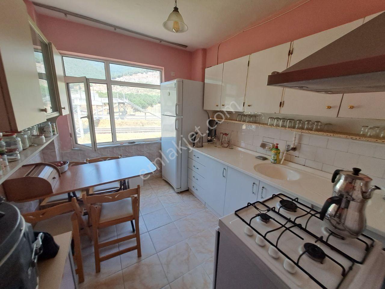 Şirinyalıda Site İçinde Deniz Manzaralı Satılık Eşyalı 2+1 Daire - Görsel 27