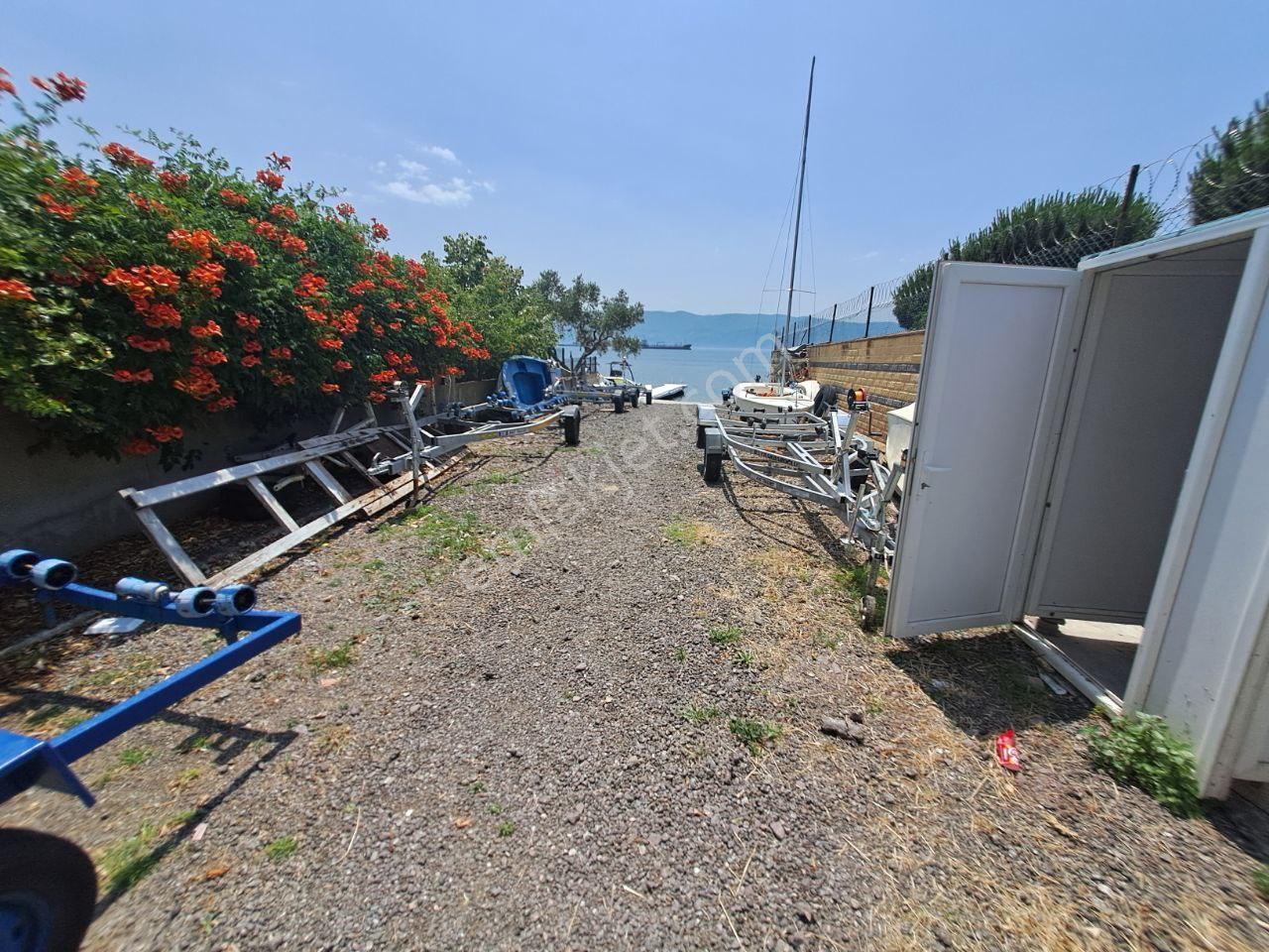 Şirinyalıda Site İçinde Deniz Manzaralı Satılık Eşyalı 2+1 Daire - Görsel 11