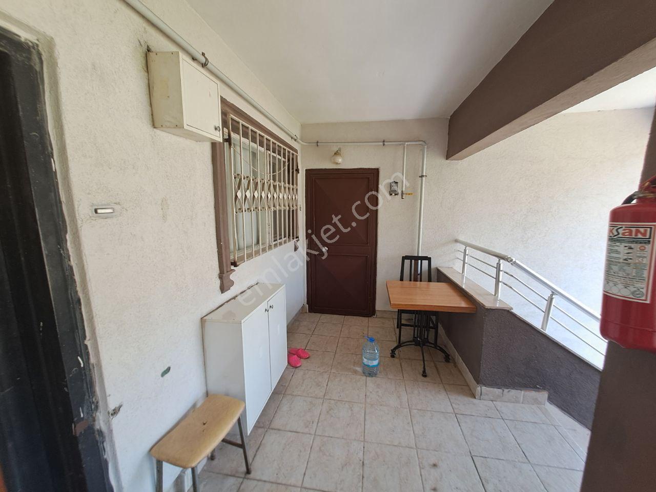 Şirinyalıda Site İçinde Deniz Manzaralı Satılık Eşyalı 2+1 Daire - Görsel 17