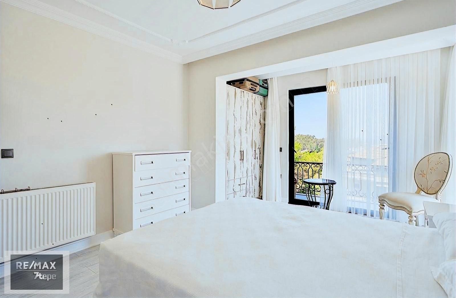 Tek Yetkili Remax7tepe`den Müstakil Lüks Villa - Görsel 20