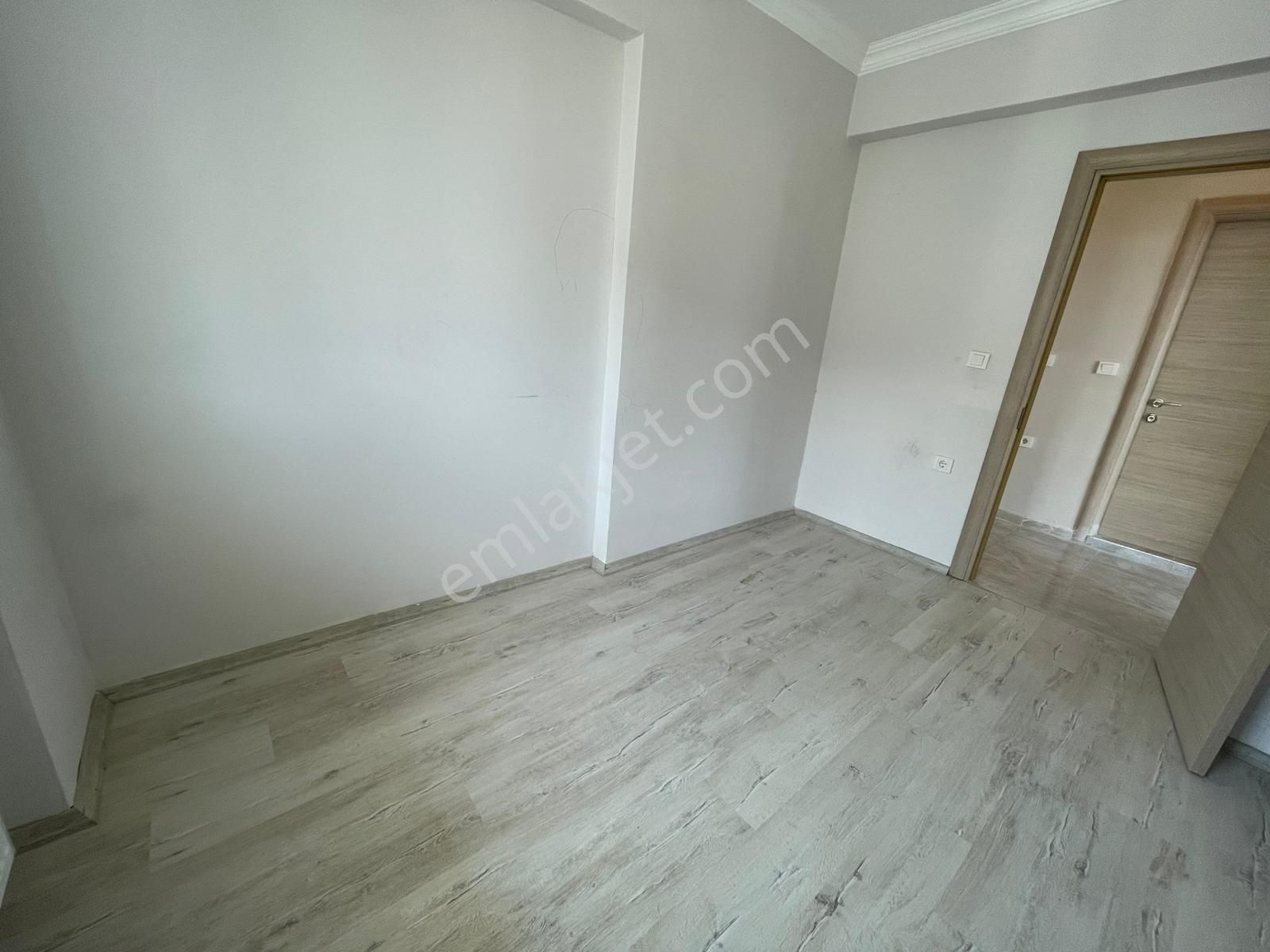 Truva // Onur Gündüzcü'den Tramvaya Çok Yakın Satılık 2+1 - Görsel 12