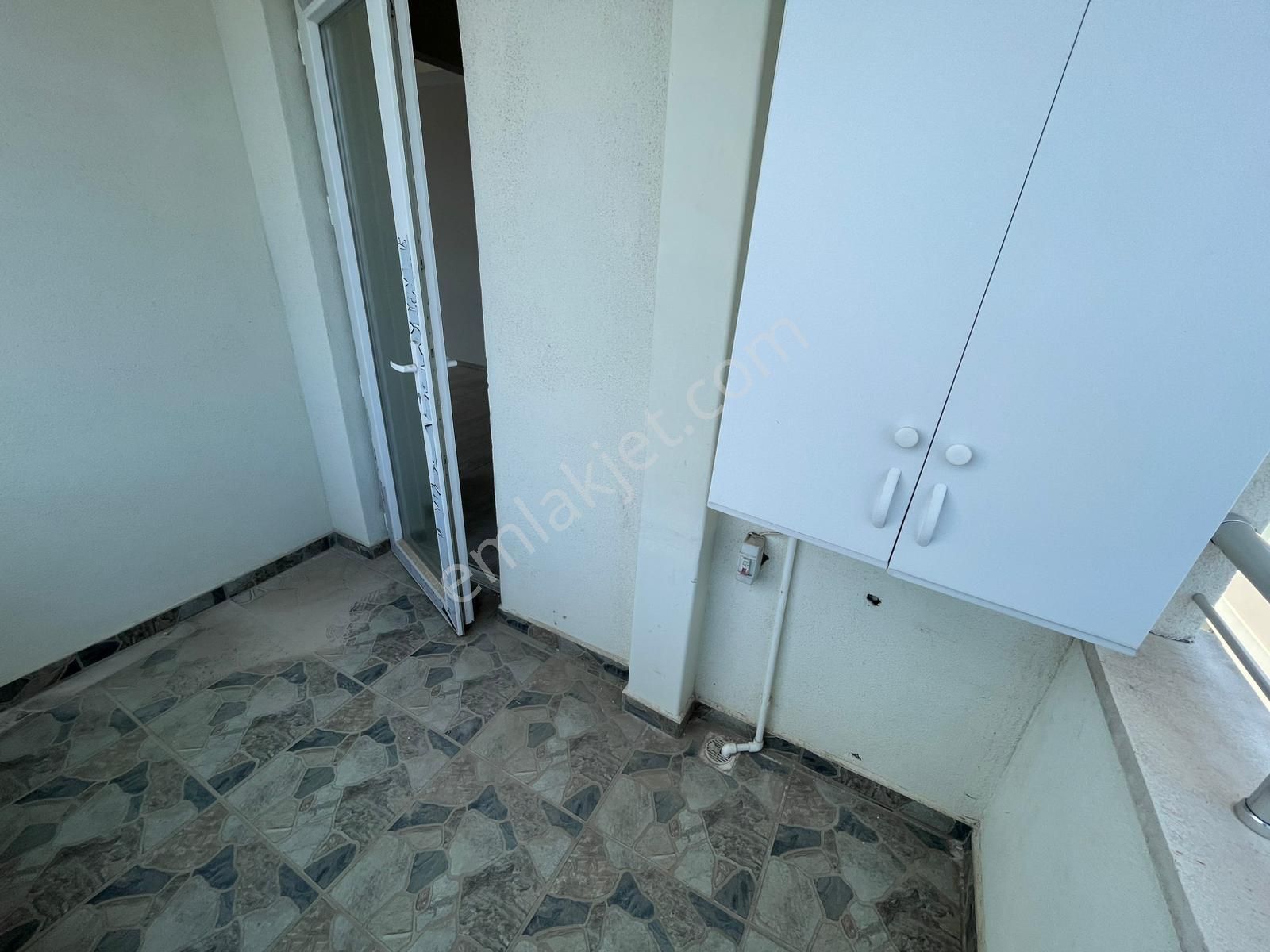 Truva // Onur Gündüzcü'den Tramvaya Çok Yakın Satılık 2+1 - Görsel 18