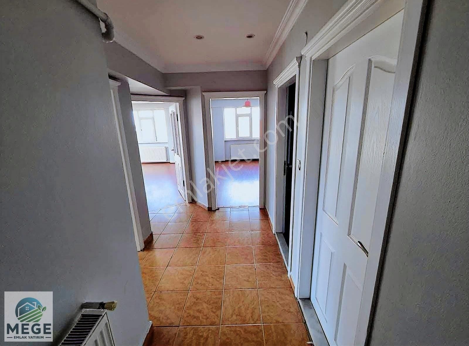 Megeden Sultangazi De Site İçerisinde Satılık 3+1 Daire - Görsel 6