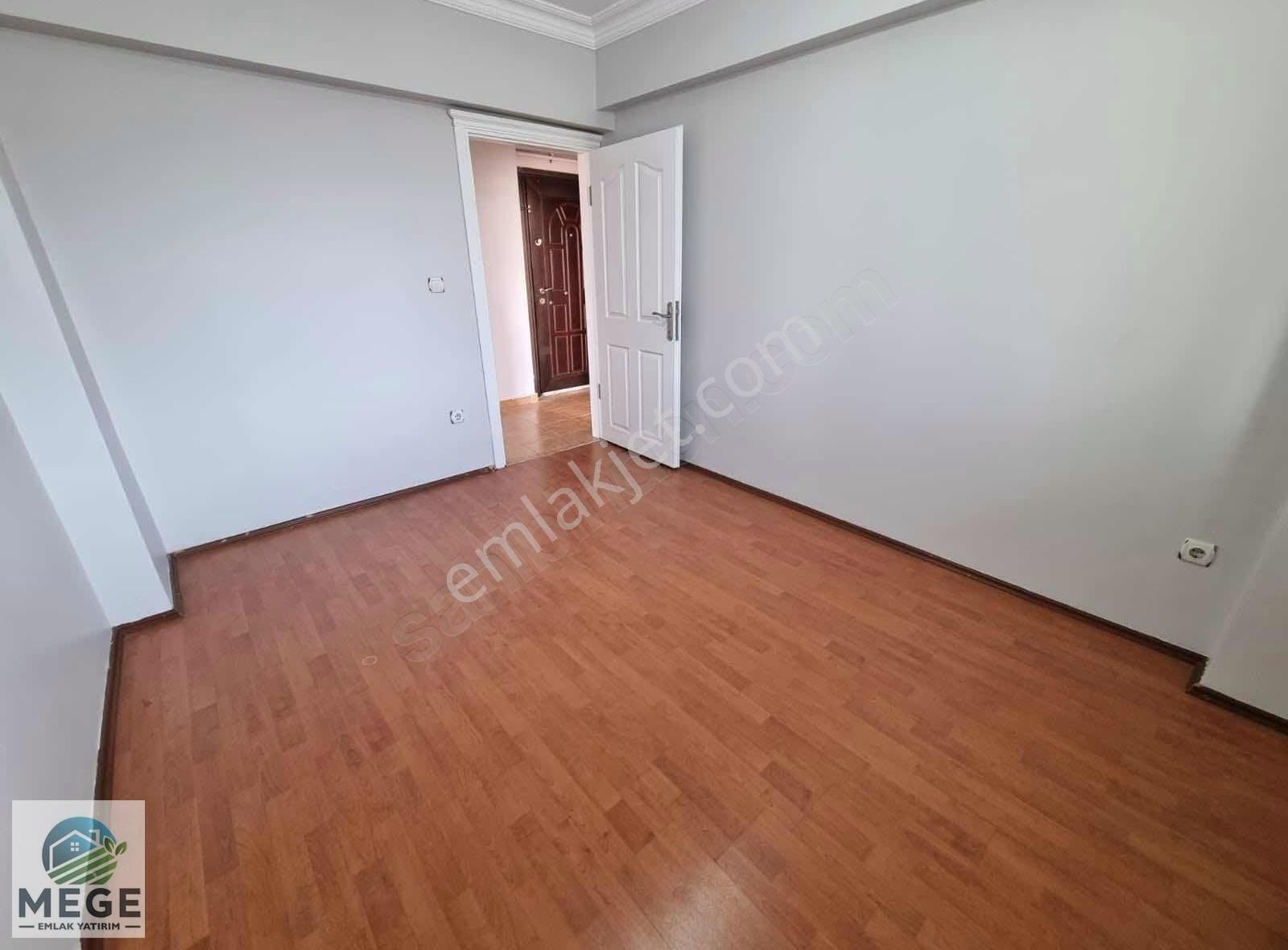 Megeden Sultangazi De Site İçerisinde Satılık 3+1 Daire - Görsel 18