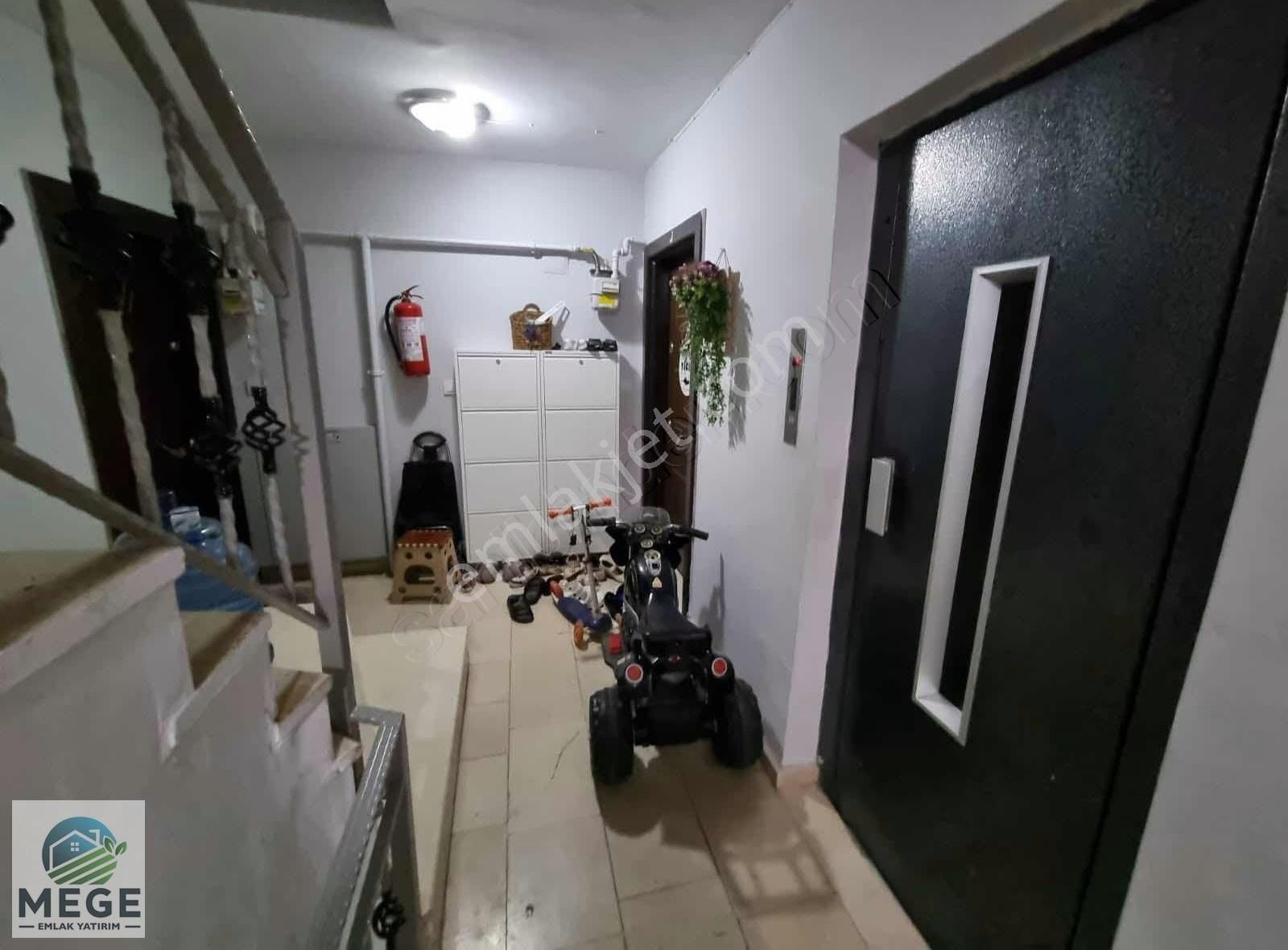 Megeden Sultangazi De Site İçerisinde Satılık 3+1 Daire - Görsel 11