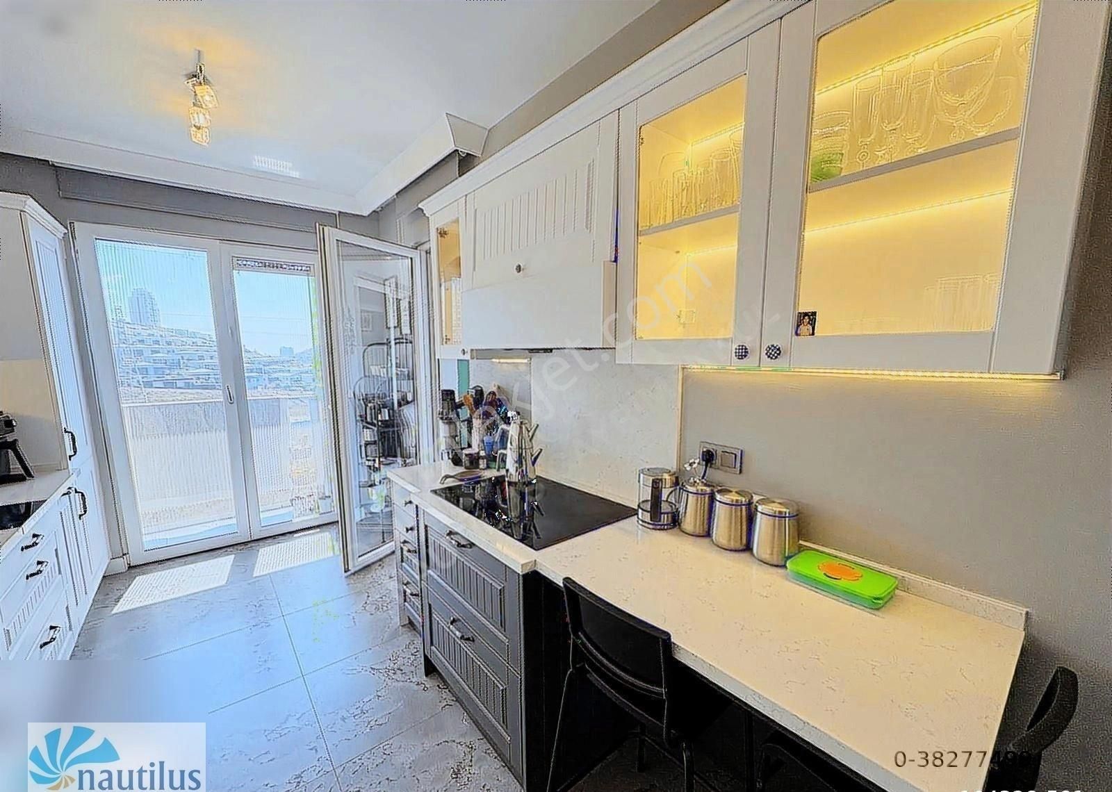 Bahçeşehir Eston Şehir 6 Satılık 4+1 Tadilatlı Daire - Görsel 31