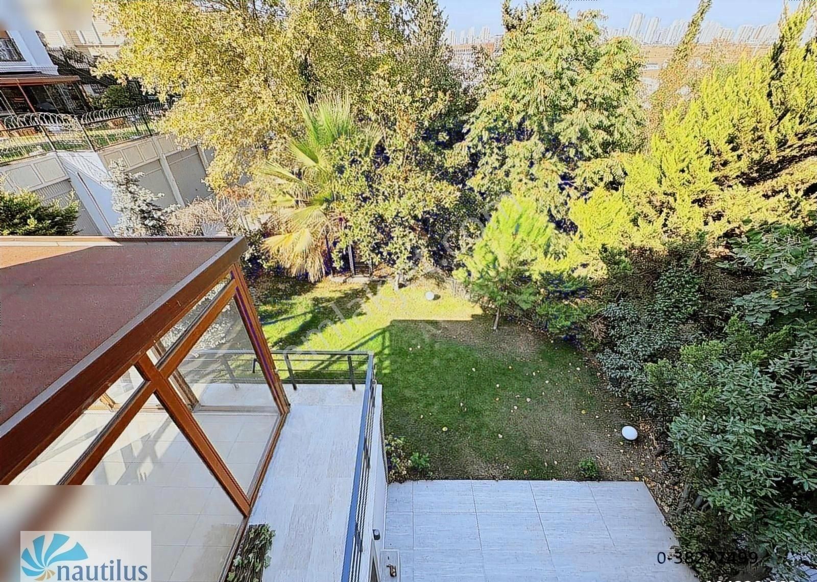 Bahçeşehir Satılık Villa Full Tadilatlı 4+2 Badem Bölgesi - Görsel 16