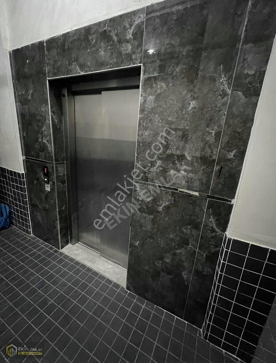 Meram Uluğbey'de Satılık Masrafsız 4,5+1 Yüksek Giriş Daire - Görsel 27