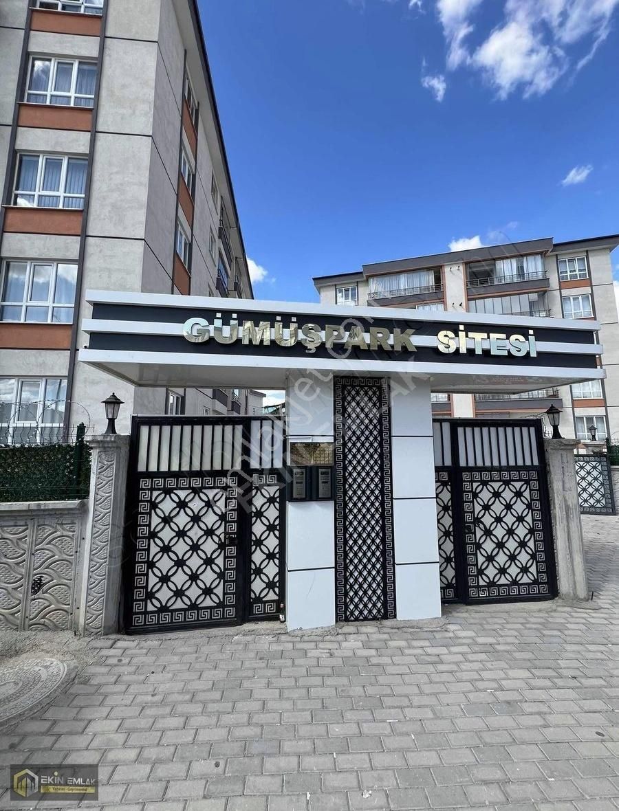 Meram Uluğbey'de Satılık Masrafsız 4,5+1 Yüksek Giriş Daire - Görsel 4