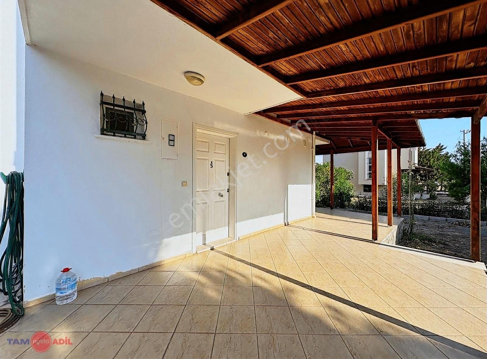 Çandarlı Gama Sitesinde Denize Yürüme Mesafesinde Satılık Villa - Görsel 8